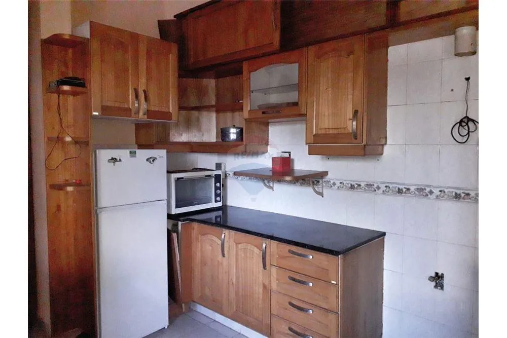 Vendo Hermosa y Amplia Residencia en San Lorenzo - 220.000 USD. — foto 3