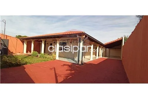 HERMOSA CASA EN LIMPIO — foto 2