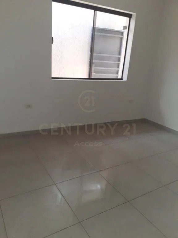 CASA EN VENTA EN EL BARRIO MBURICAO - ASUNCIÓN — foto 3