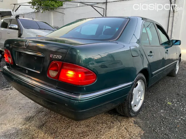 Mercedes-Benz W210 2000 — foto 5