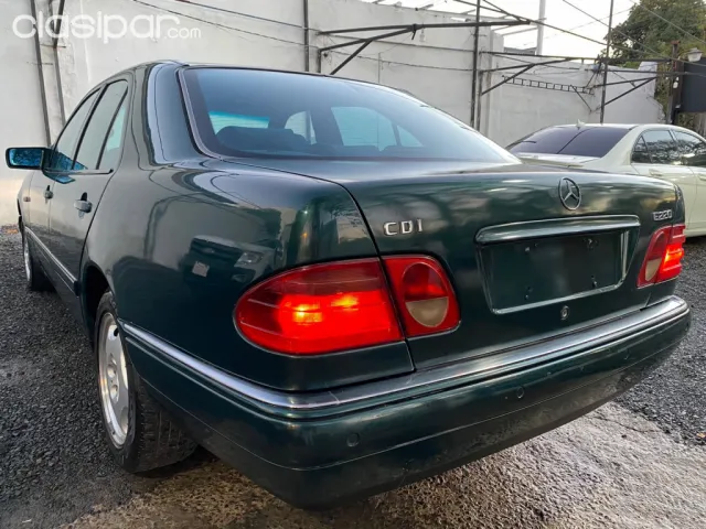 Mercedes-Benz W210 2000 — foto 6