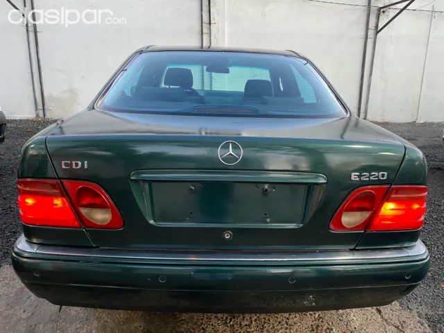Mercedes-Benz W210 2000 — foto 7