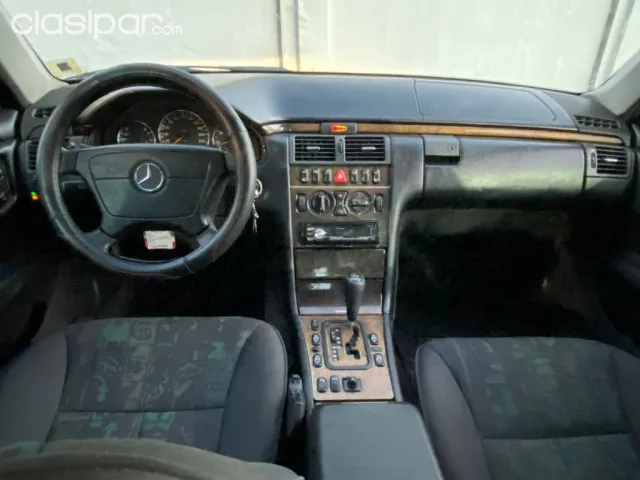 Mercedes-Benz W210 2000 - foto 8