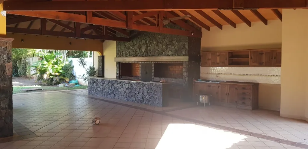 RESIDENCIA EN CAPIATÁ — foto 2
