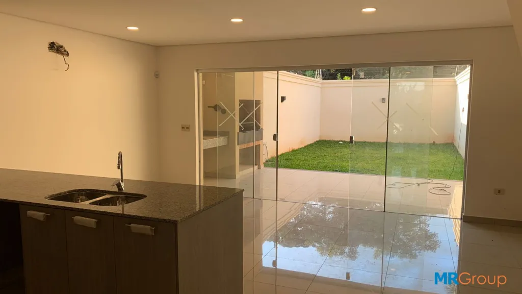 DUPLEX A ESTRENAR ZONA YACHT — foto 3