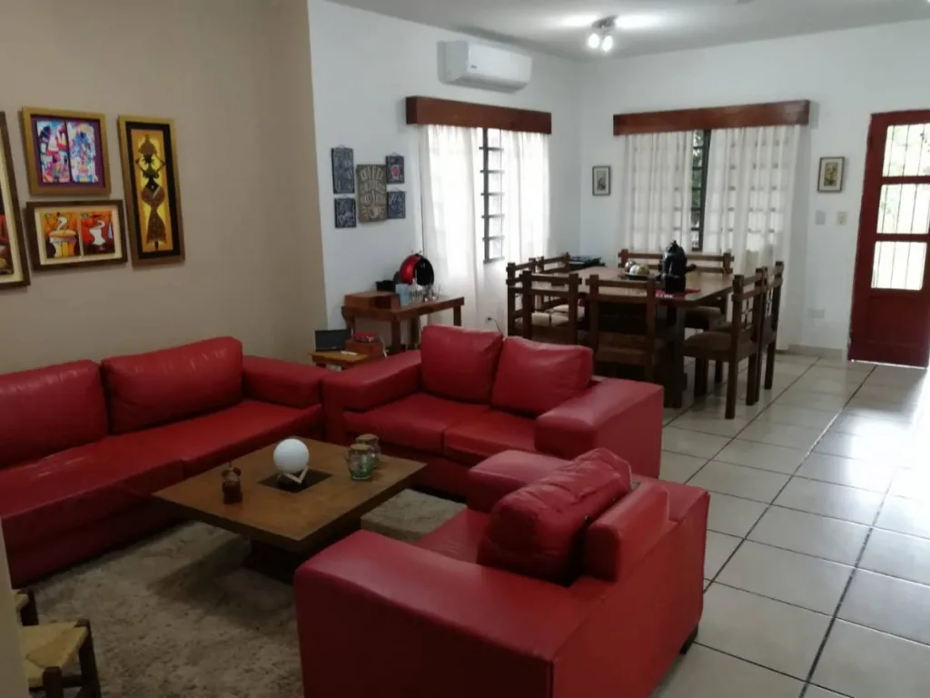 EN VENTA CASA EN BARRIO LOS LAURELES — foto 2
