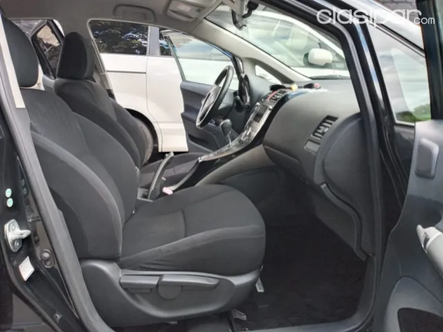 Toyota Auris 2008 — foto 8