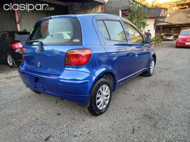 Toyota Vitz 2002 — foto 3