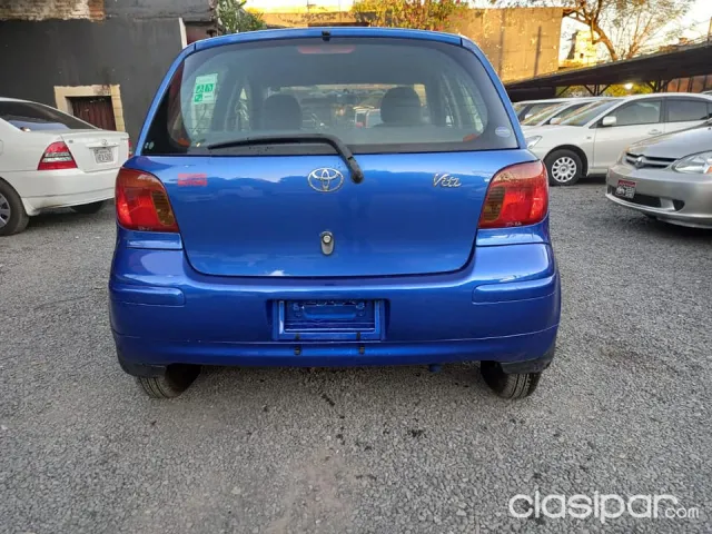 Toyota Vitz 2002 — foto 6