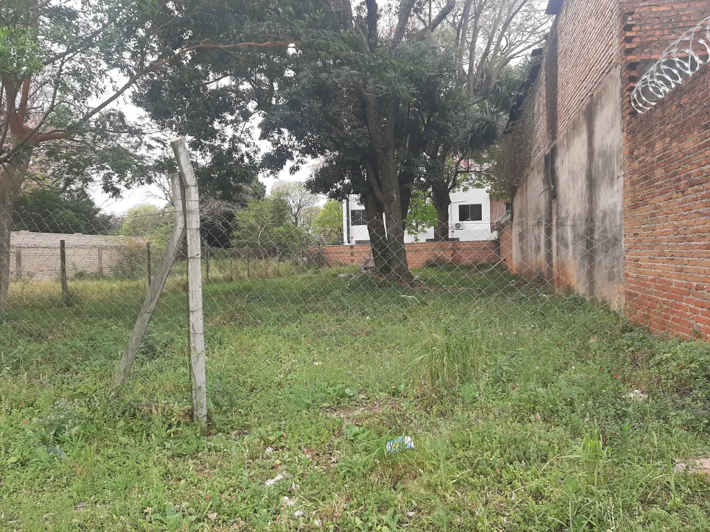 TERRENO EN LAMBARÉ — foto 3