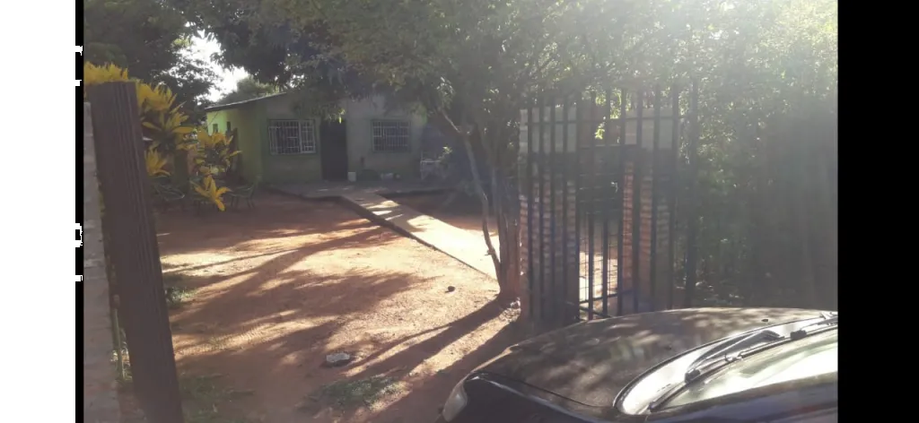 Oferta - Se vende Casa en Ñemby Barrio San Miguel — foto 3