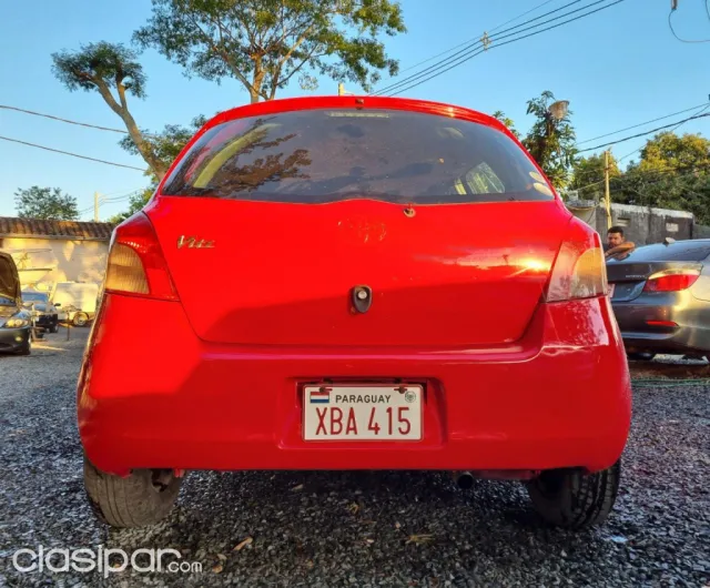 Toyota Vitz 2006 — foto 3