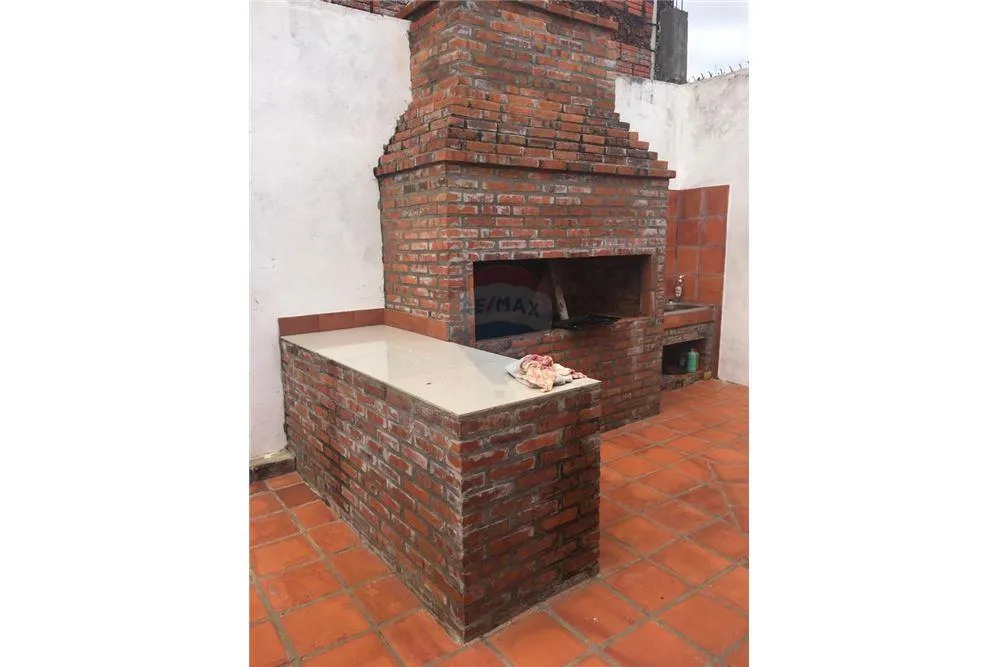 ¡VENDO CASA! BARRIO BARCEQUILLO - SAN LORENZO — foto 3