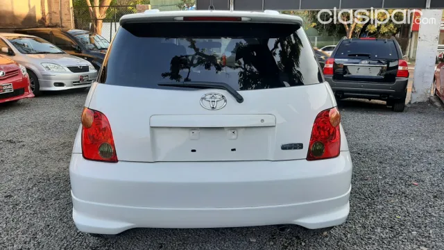 Toyota Ist 2005 — foto 6