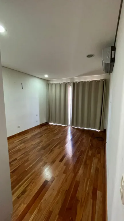 VENDO DEPARTAMENTOS SOBRE LA AVDA SANTA TERESA. Zona Paseo la galería, WTC. Cod TM — foto 3