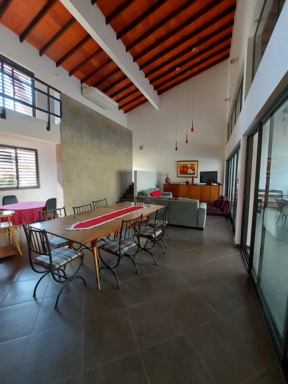 Casa en alquiler en San Bernardino — foto 3