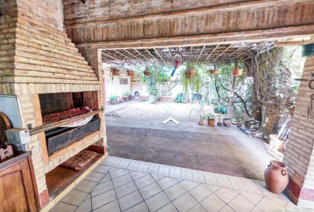 Vendo Hermosa Casa En Barrio Mburucuyá De Asunción — foto 3