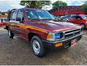 TOYOTA HILUX DOBLE CABINA AÑO 95 VOLANTE ORIGINAL DE TOYOTOSHI MOTOR 2.4CC DIÉSEL CV TITU