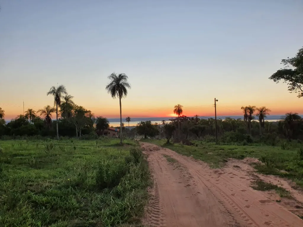 Vento Terreno en Altos Zona Ybu — foto 2