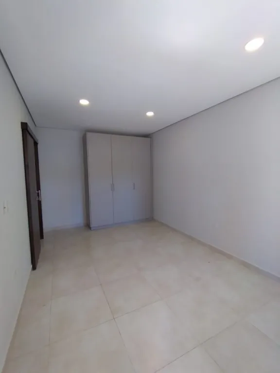 VENDO HERMOSA RESIDENCIA EN SAN BERNARDINO — foto 3