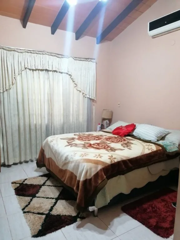 EN VENTA HERMOSA CASA EN SAN LORENZO — foto 3