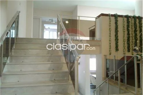 ELEGANTE CASA EN CARMELITAS ZONA DEL ASA — foto 2