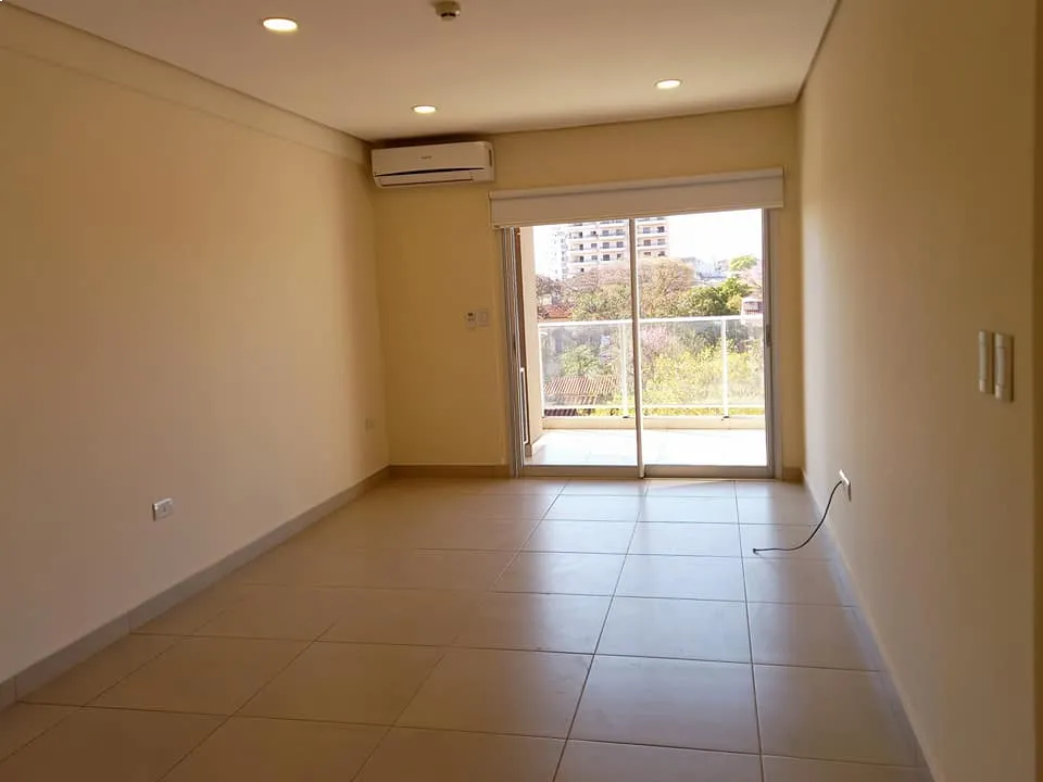 ALQUILO DPTO. DE 2 DORMITORIOS en edificio FORTALEZA ALBERDI — foto 3