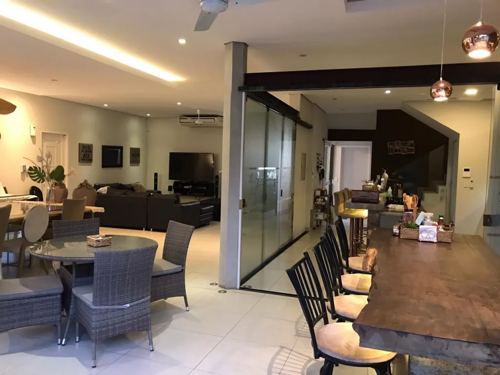 VENDEMOS HERMOSA Y UNICA CASA EN SU ESTILO EN LA ZONA RESIDENCIAL DE CARMELITAS‼️ COD 0394 — foto 2