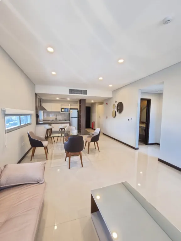 Vendo departamento amoblado 2D en Miami Tower — foto 3