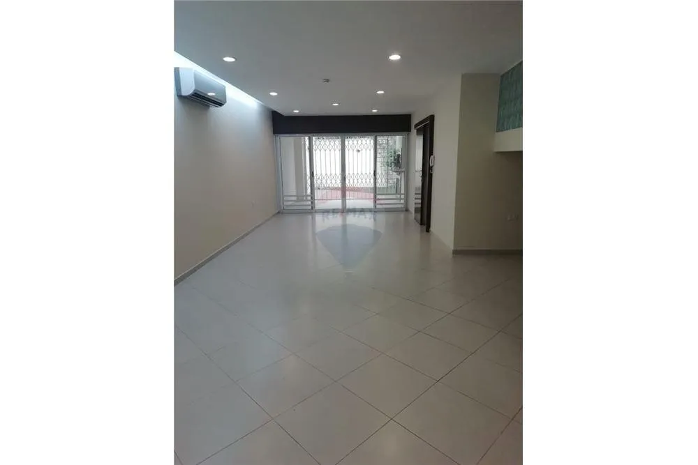 DUPLEX 3 DORM. EN VILLA AURELIA — foto 3