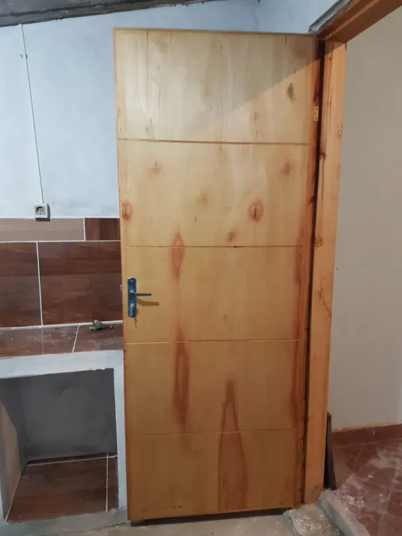 SE ALQUILA DEPARTAMENTO EN CASA FAMILIAR — foto 3