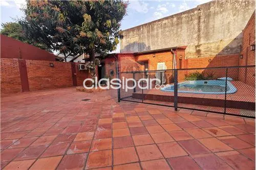 HERMOSA CASA CON PISCINA - SEMI AMOBLADO- Fdo. Zona Norte — foto 3
