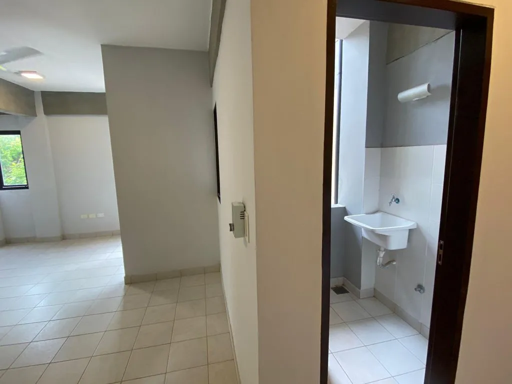 Ultimo Departamento disponible de dos dormitorios - Edificio Los Naranjos San Lorenzo! — foto 3