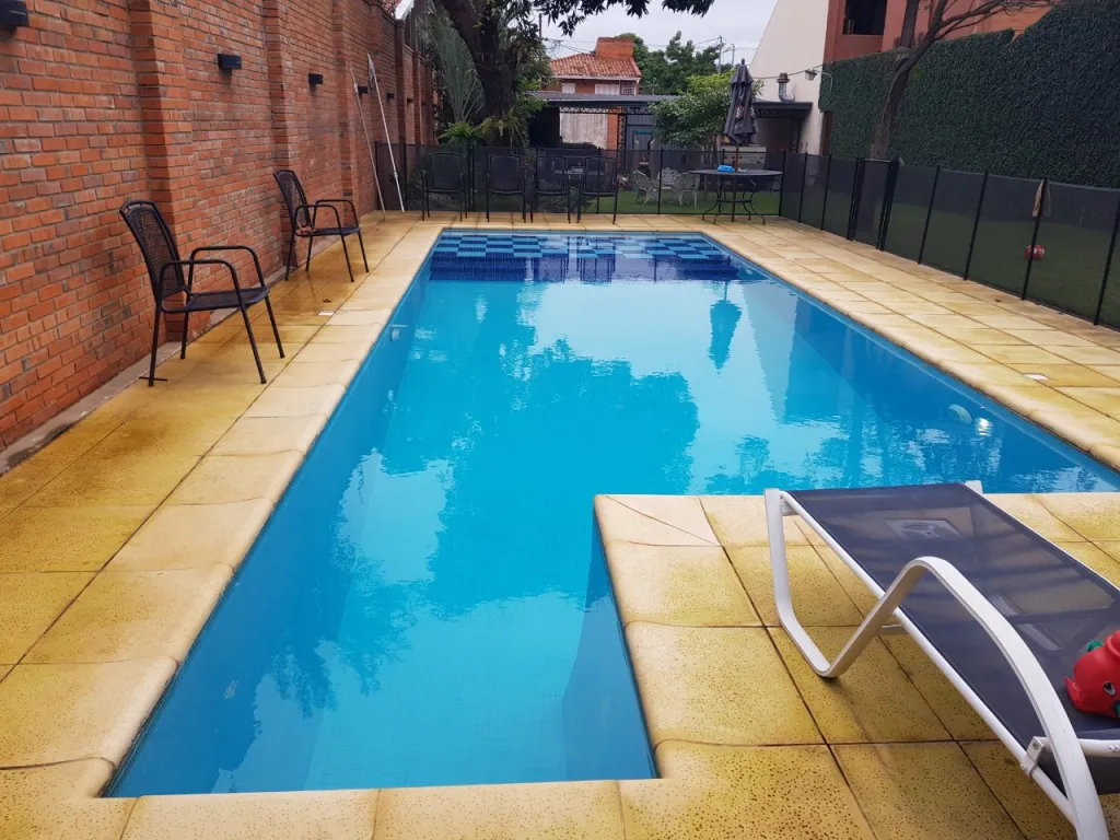 VENDO LUJOSA RESIDENCIA EN BARRIO NAZARETH 635,000 USD — foto 3