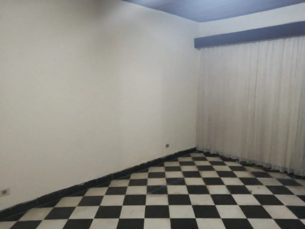 Alquilo casa en el centro de Asunción — foto 2