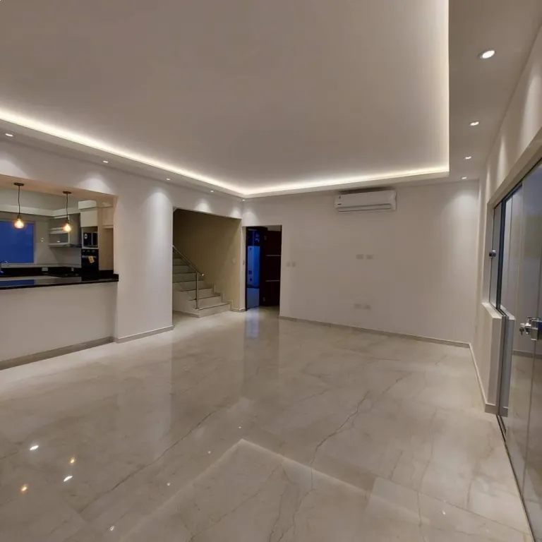Vendo Residencia a Estrenar zona Shopping Fuente Salemma — foto 2