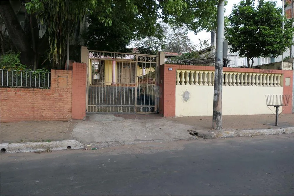 CASA SOBRE HERNANDARIAS Y MONTEVIDEO - CENTRO ASUN — foto 2
