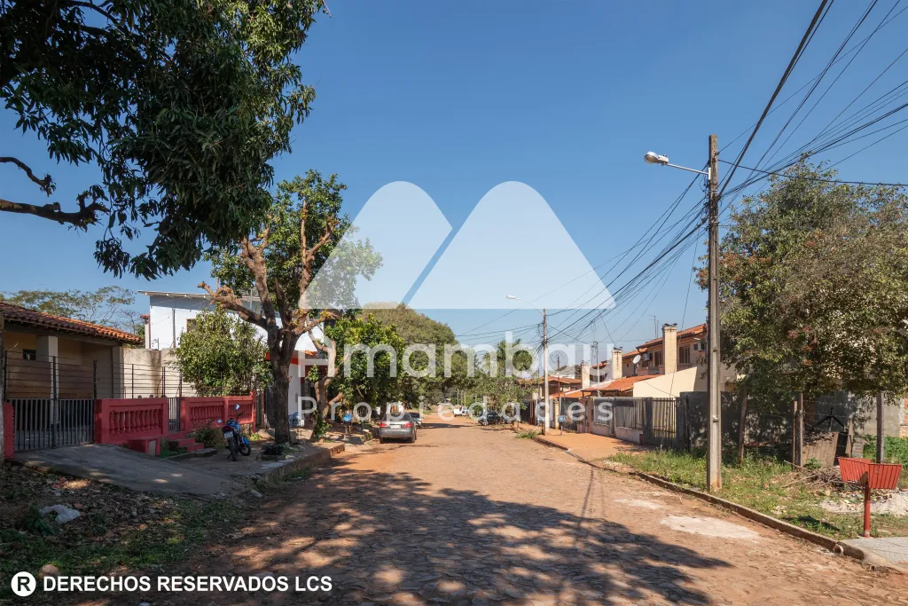 TERRENO EN LAMBARÉ, ZONA AVDA. SAN ISIDRO Y COLEGIO METODISTA NUEVO HORIZONTE — foto 3