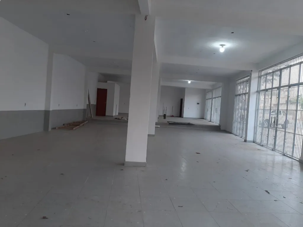Vendo edificio con salones y departamentos — foto 2