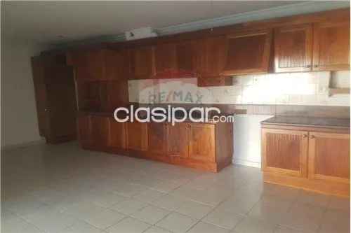 CASONA CON PISCINA GRANDE EN SAN VICENTE — foto 3