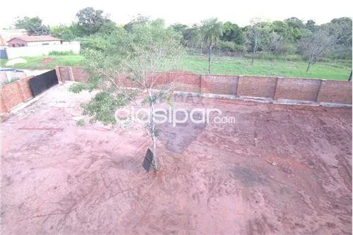 VENDO AMPLIO TERRENO EN LUQUE (1.074m2) Bº JULIO CORREA — foto 3