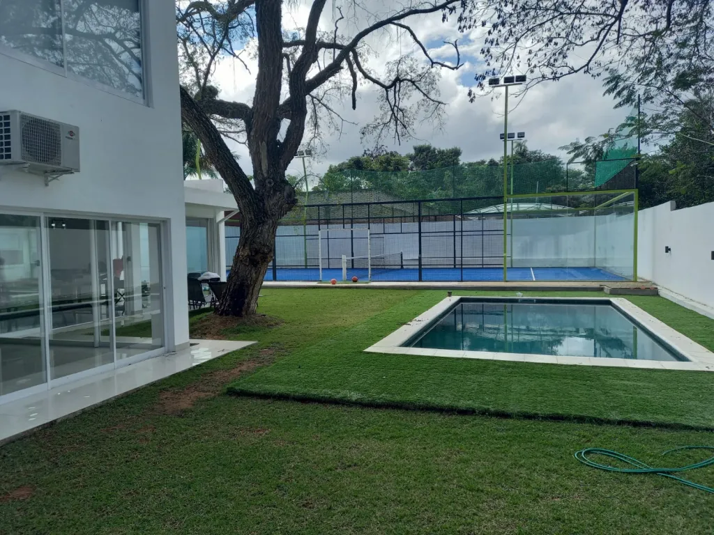 VENTA HERMOSA RESIDENCIA AMOBLADA! 450,000 USD SAN BER — foto 2