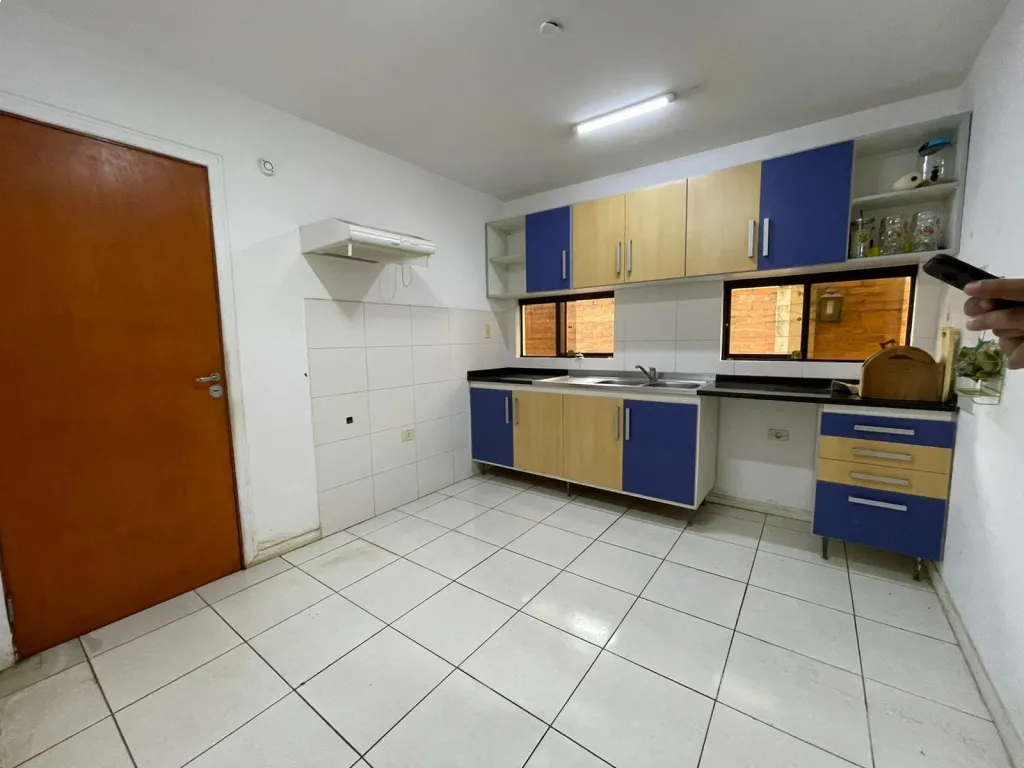 VENDO DUPLEX EN CONDOMINIO EN LUQUE COD 3994 — foto 2