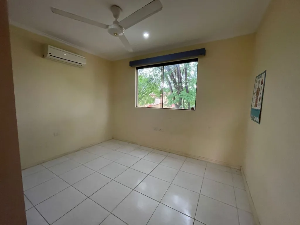 VENDO DUPLEX EN CONDOMINIO EN LUQUE COD 3994 — foto 3
