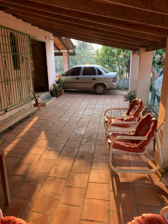 Vendo hermosa Casa en Caacupe A pasos del palacio de Justicia! — foto 3