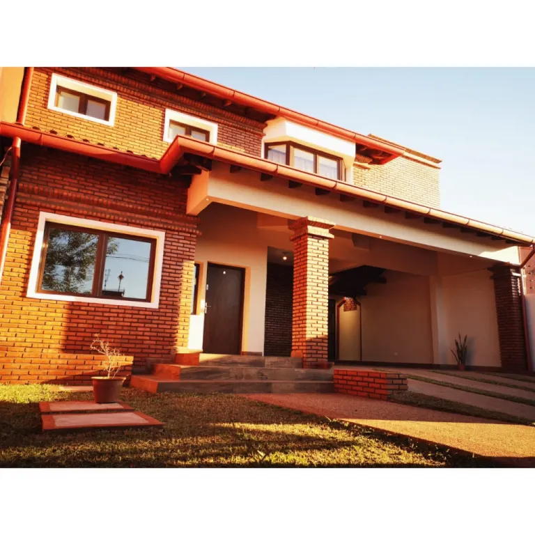 VENDO HERMOSA RESIDENCIA EN ZONA DEL CIT — foto 2