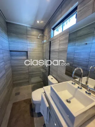 VENDO AMPLIA CASA DE 4 DORMITORIOS EN SUITE, URBANIZACIÓN SURUBI’I — foto 2
