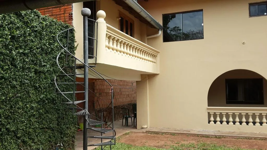 VENDO CASA ENTRE SACRAMENTO Y MOLAS LOPEZ — foto 2