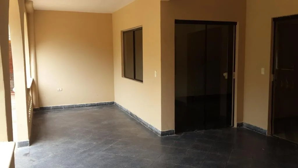 VENDO CASA ENTRE SACRAMENTO Y MOLAS LOPEZ — foto 3