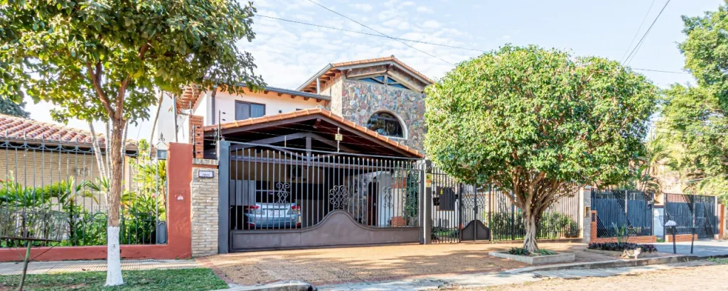 VENDO HERMOSA RESIDENCIA EN SAN CRISTOBAL — foto 2